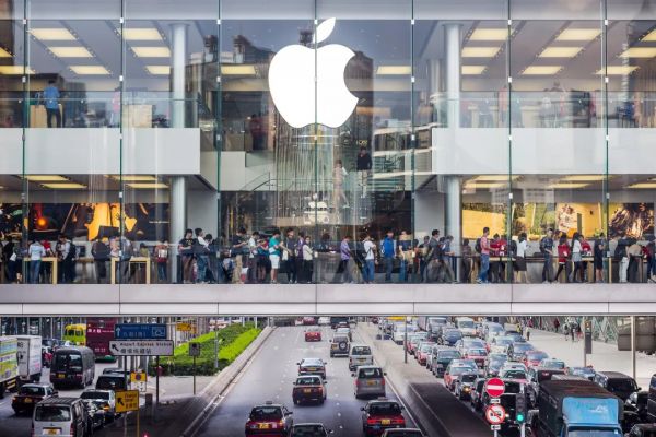 中国留学生用假 iPhone 骗了苹果 600 万，背后是几十亿的售后灰色产业链