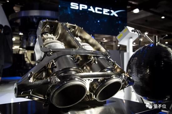 SuperDraco是SpaceX设计制造的一种火箭发动机。