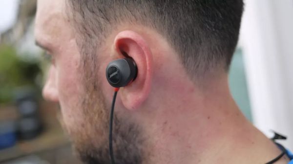 下一代AirPods，或许可以从助听器里找到灵感
