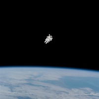 贝佐斯、马斯克和布兰森：硅谷三剑客的太空竞赛