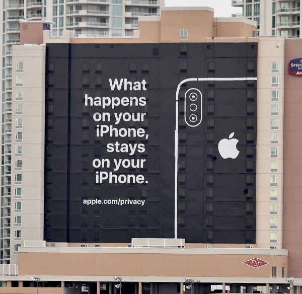 苹果提出的隐私问题，只能苹果自己来解决