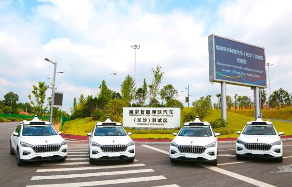 自动驾驶遍地开花，哪个城市最有潜力成为中国的“凤凰城”？