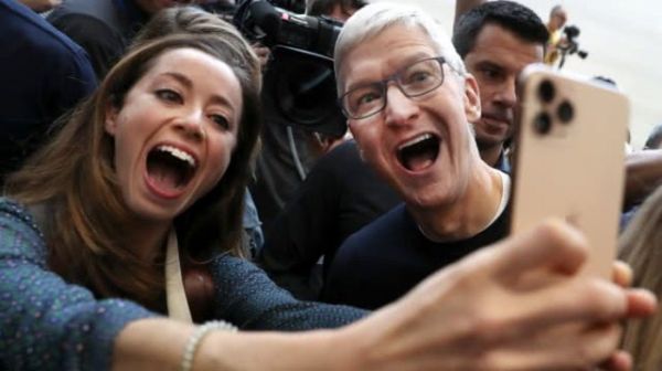 iPhone 11发布刺激股价上涨，苹果市值又破1万亿美元