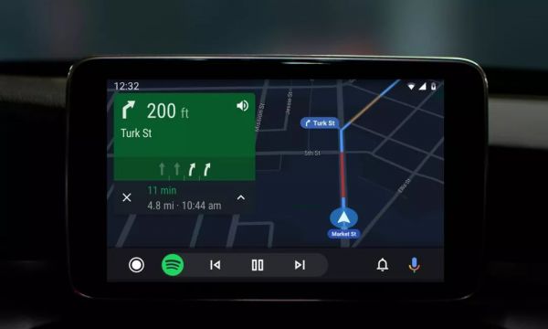 正面PK：Android Auto VS Apple CarPlay
