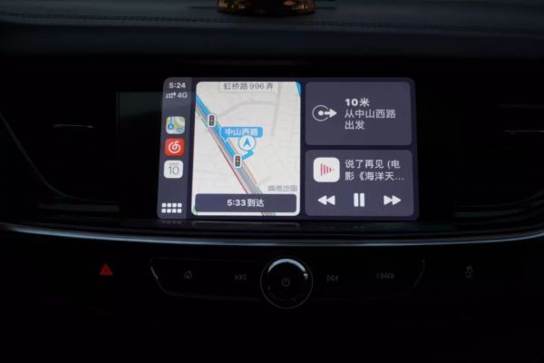 iOS 13 下的 CarPlay 真香，但它很难成为车机的未来