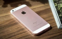 推低价iPhone、攻印度市场：苹果迈5G手机断顿的坎