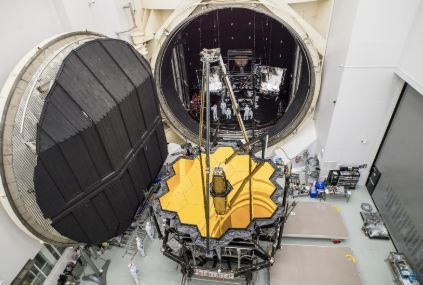 NASA准备在2021年推出最大望远镜；哈佛用棉花糖机造“肉”？