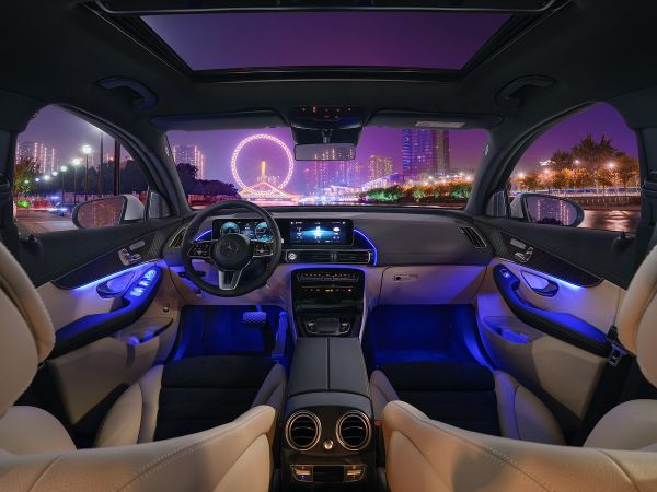 科氪丨全新梅赛德斯-奔驰EQC纯电SUV上手体验