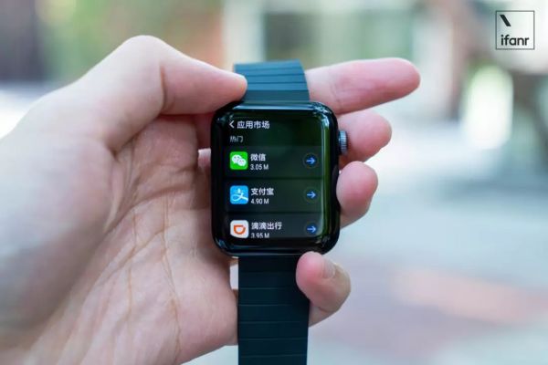 小米想将智能手表做成一台腕上手机，它能成功吗？