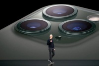 京东方可能出局,三星LG将为2020年iPhone供应OLE D屏幕