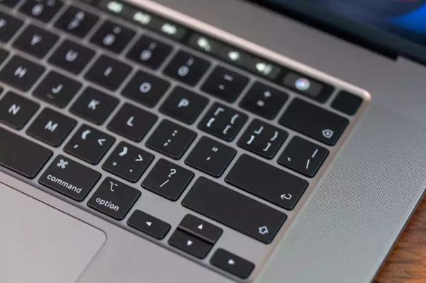 应该是这几年来最“对”的一次更新：新 MacBook Pro 体验