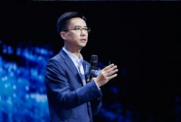 蚂蚁金服:胡晓明接任CEO 井贤栋继续任董事长