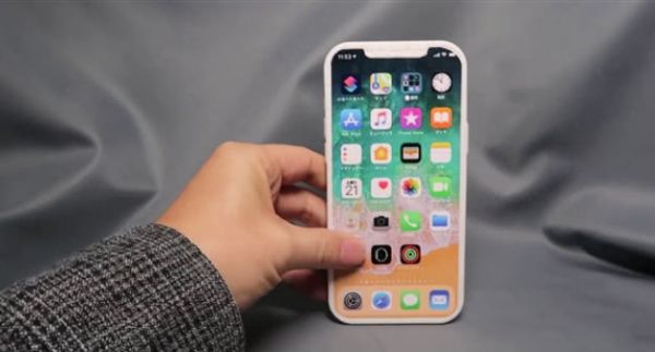 外媒曝光iPhone12细节：刘海屏、最大6.7英寸，回归苹果4代造型