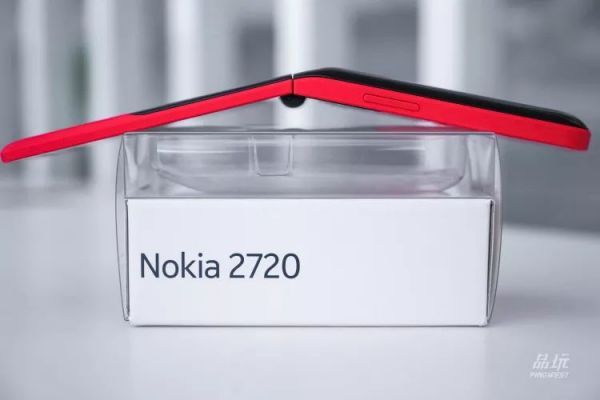 2020 年的第一缕回忆，从 Nokia 翻盖手机开始