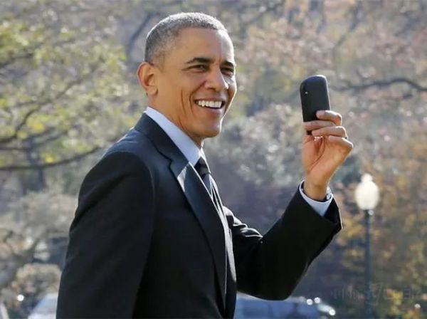 黑莓落幕：从“总统专用机”到“戒网瘾手机”