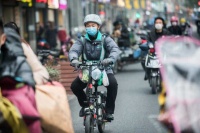 滴滴在21城上线跑腿业务 代驾司机担任首批跑腿员