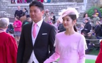 刘强东夫妇向英国捐物:有500万只口罩50台呼吸机