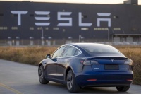 特斯拉中国上调Model 3售价 准续航升级版上涨4500元