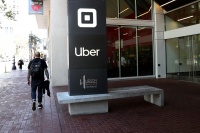 Uber CEO宣布再裁员3000人 评估自动驾驶等烧钱业务