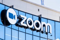 Zoom第一财季营收3.28亿美元 净利润增长134倍