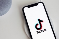 蓬佩奥：美国正考虑封禁TikTok等中国社交应用