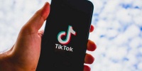消息称TikTok将把总部设在美国,甲骨文当小股东