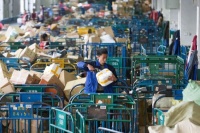 快递网点的10年:为什么越智能,越辛苦?