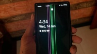 用户反映 Note 20 Ultra 出现绿线，三星为其免费更换屏幕
