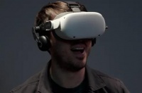 Meta Quest 2 / Pro 头显性能大幅提升，新增多点触控手势支持