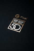 谷歌推出限量版Pixel Fold折叠屏手机,庆祝Hip Hop成立50周年