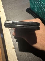 三星Galaxy Z Fold5可折叠手机真机照再曝光