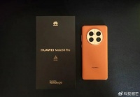 200倍变焦!鸿蒙4.0+5700mAh+2K,华为新旗舰香喷喷