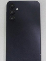 三星 Galaxy M44 手机背面照片曝光,配骁龙 888 处理器