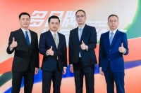 安踏多品牌协同发力，目标2025年国内市场份额第一