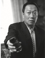 郭台铭:为美国梦在美投下100亿,并变相打压华为,结局引人唏嘘
