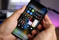 苹果正为iPhone研发高性能电池!