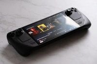 V 社 Steam Deck OLED 游戏掌机销售火爆,商店一度崩溃无法结账