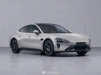 雷军称第一辆车投了3400名工程师雷军曝小米汽车研发投入超100亿