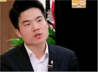 董宇辉将「单飞」开新号直播，仅一成网友选择「坚守」东方甄选