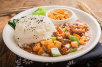 从日本看中国消费：低价快餐的崛起与跨越周期