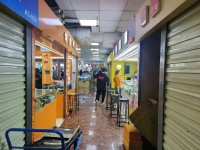 苹果Vision Pro明日开售：国内暂无样机和现货，代购按万加价