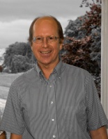 Autodesk 联合创始人约翰・沃克去世，享年 74 岁