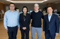 库克来了趟中国！苹果公司一夜蒸发8000亿，科技巨头遭遇滑铁卢！