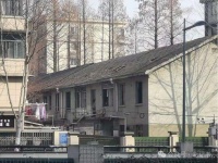 全国首例自筹资金翻建房屋:十年摸出一条路