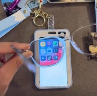 向未成年人兜售“饭卡手机”,隐患重重