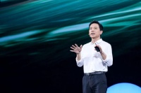 三大AI开发“神器”亮相，李彦宏：只要会说话，就可以成为一名开发者