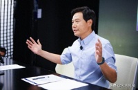 雷军称小米的对手是苹果华为三星，从手机到汽车高度认可对手们