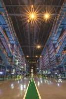 前沿科技加速落地，传统制造向新图强