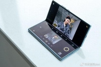 是三星的1.5倍销量，华为首次超过三星，成全球第一