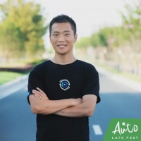 对话 Momenta 曹旭东:超越智驾的摩尔定律